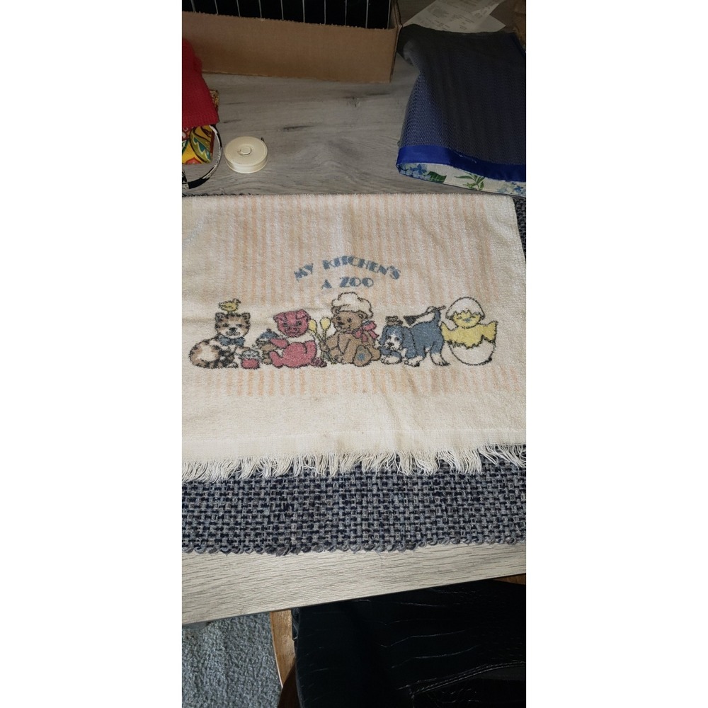 Vintage‎ My Kitchens A Zoo Animal Hand Towel Striped Terry Cloth Fringe Kitsch